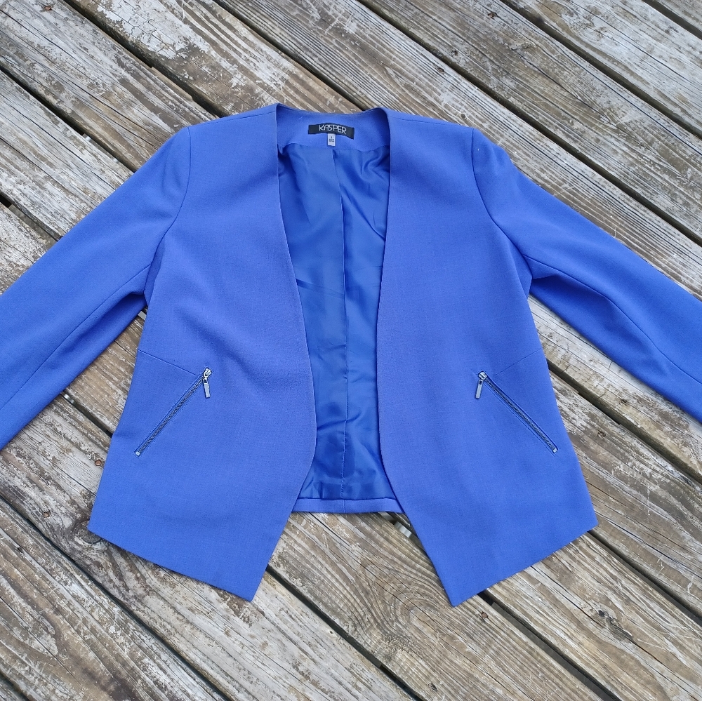 Blazer size 8